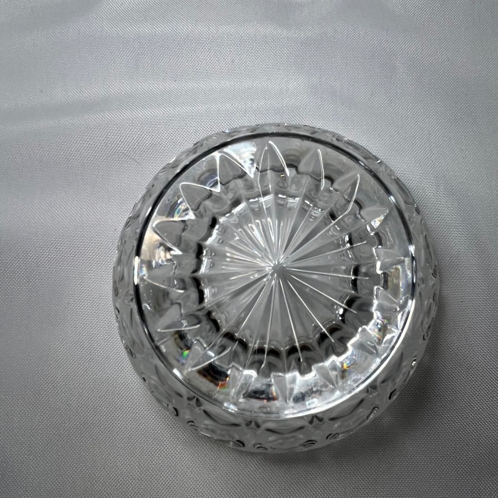 Vintage Crystal Candy Dish Sugar Bowl with Lid Thumbprint Pattern Pedestal Jar - Picture 7 of 7